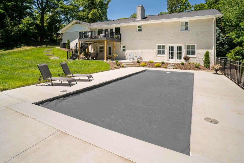 automatic safety cover completely closed to protect pool